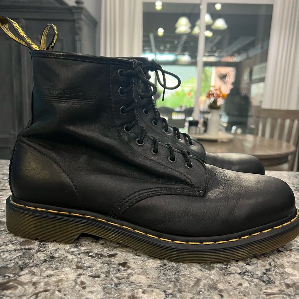 Men’s Doc Marten Boots